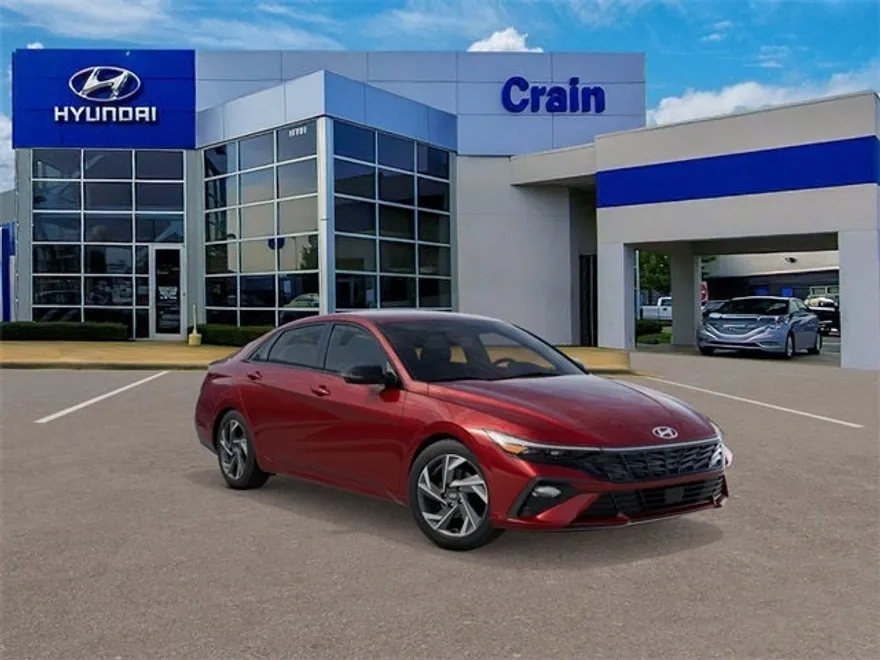 2025 Hyundai Elantra SEL Sport photo 1