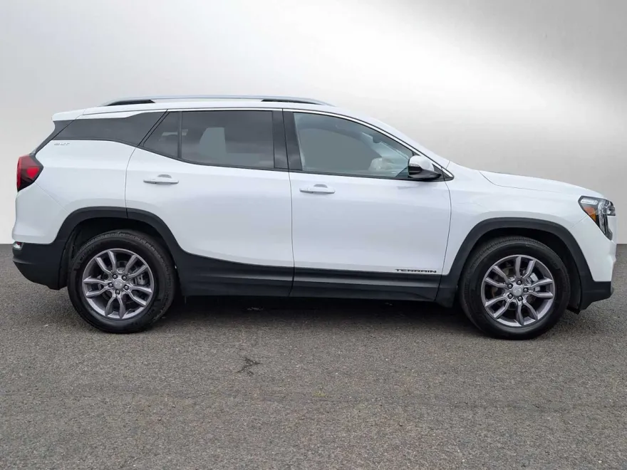 2023 Gmc Terrain SLT photo 1