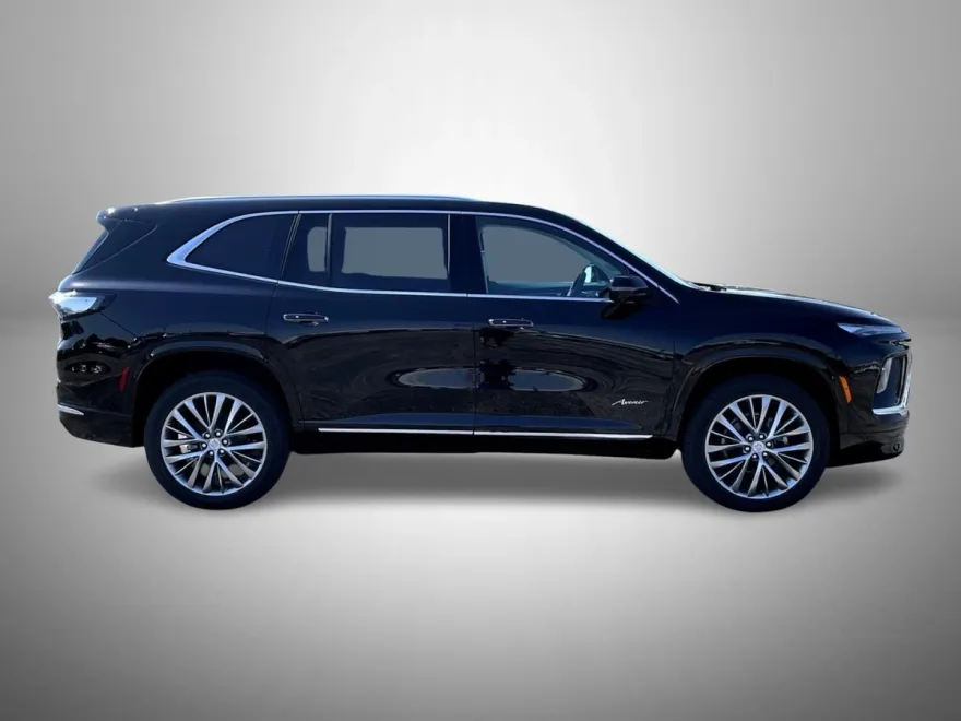 2026 Buick Enclave Avenir photo 1