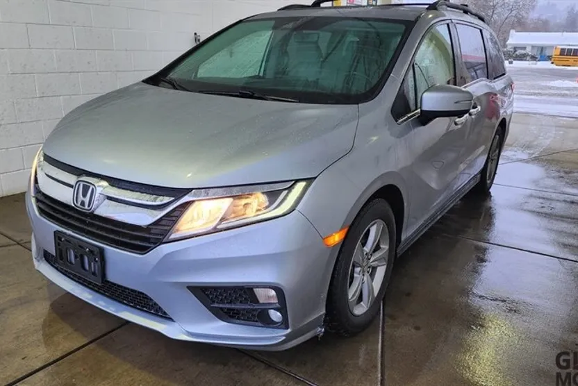 2018 Honda Odyssey EX-L photo 1