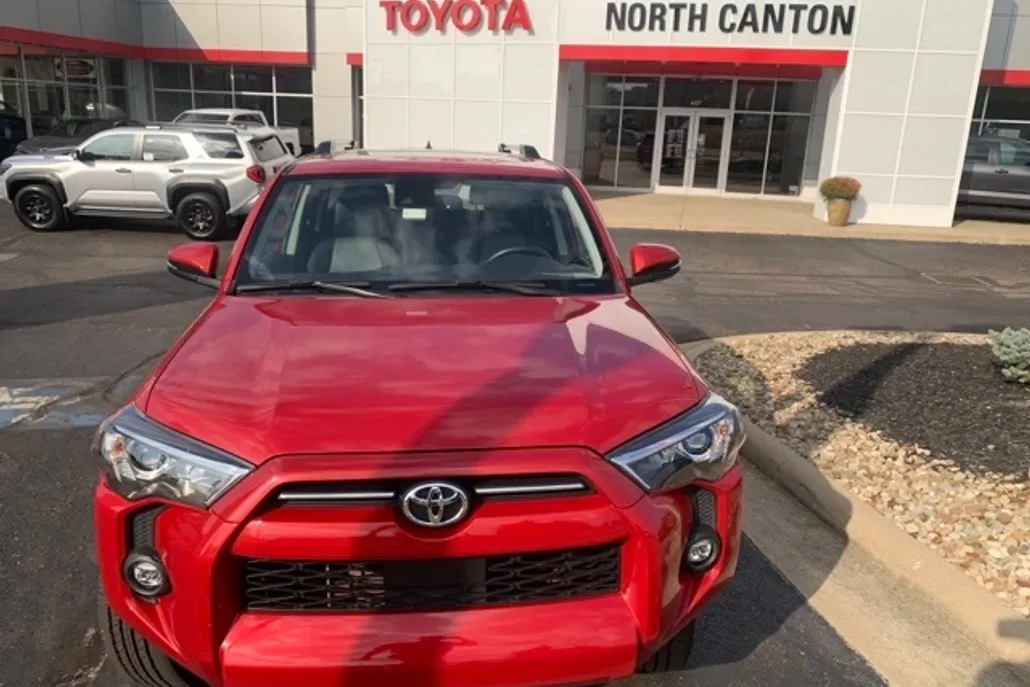 2021 Toyota 4Runner SR5 Premium photo 1