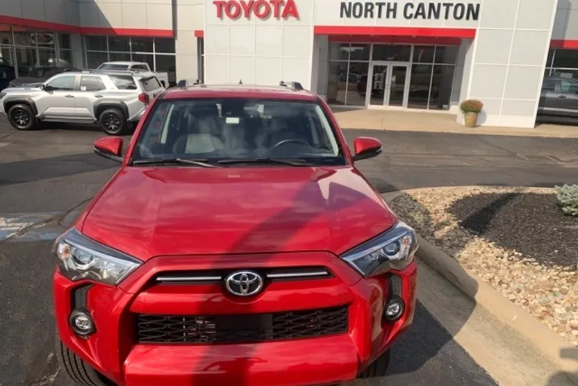 2021 Toyota 4Runner SR5 Premium photo 1