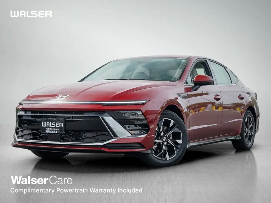 2025 Hyundai Sonata SEL photo 1