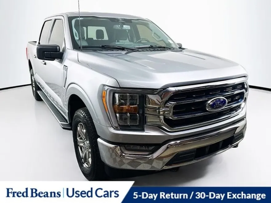 2023 Ford F-150 XLT photo 1