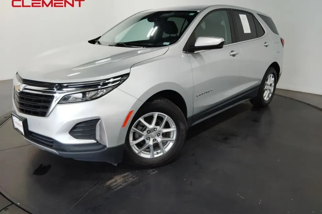 2022 Chevrolet Equinox LT photo 1