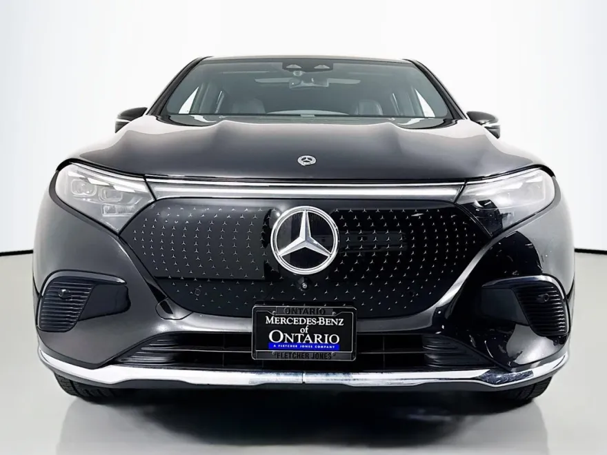 2023 Mercedes Benz EQS SUV 450 photo 1