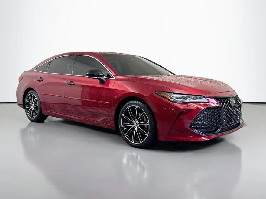 2022 Toyota Avalon Touring photo 1
