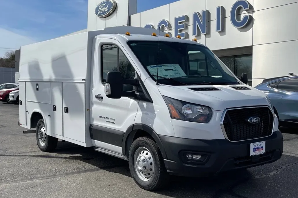 2024 Ford Transit photo 1