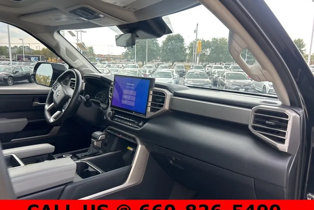 2023 Toyota Tundra Limited photo 1