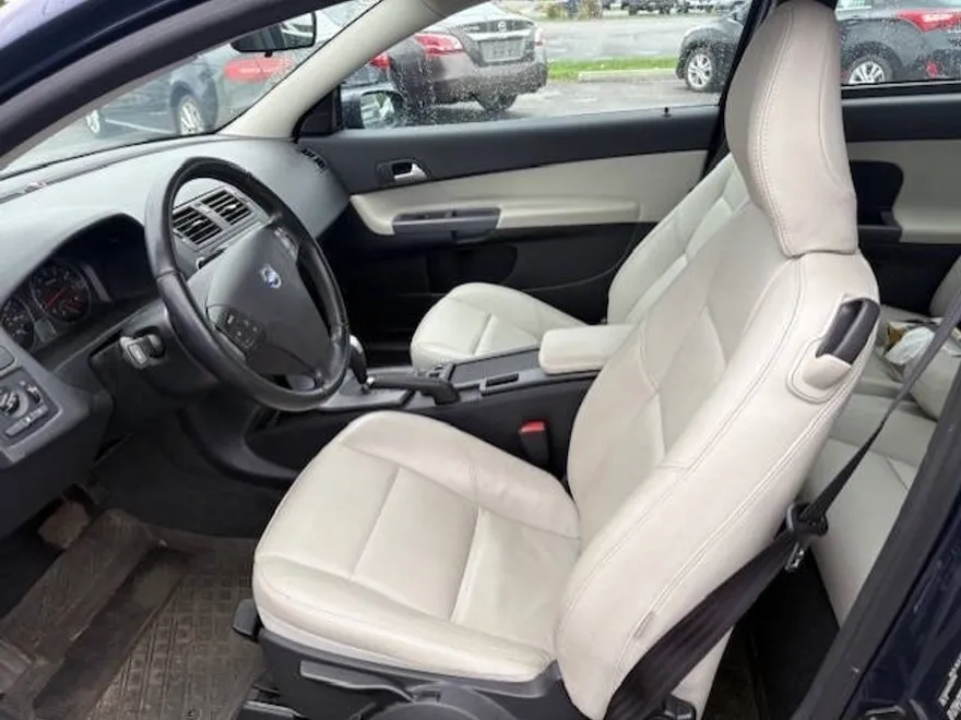 2012 Volvo C30 T5 photo 1