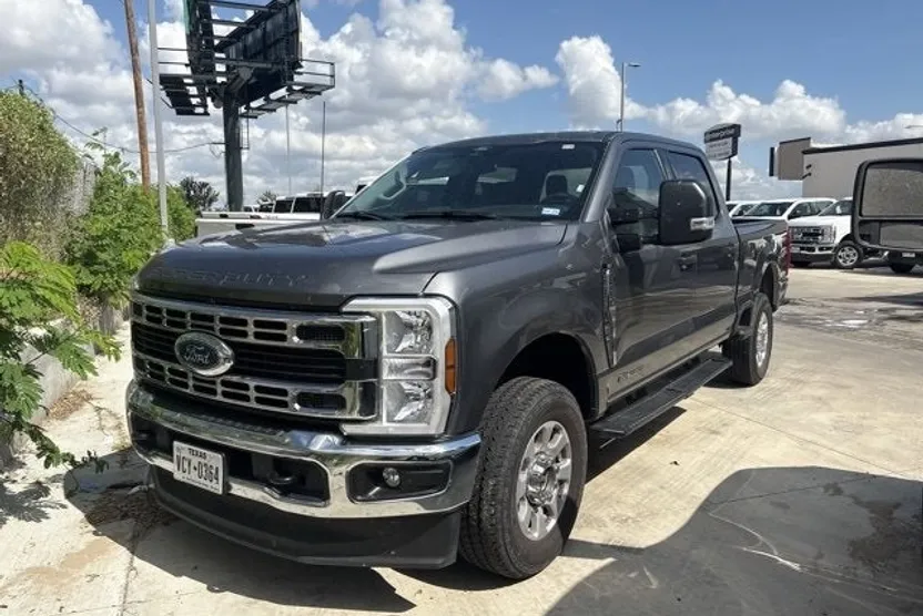 2024 Ford F-250 XL photo 1