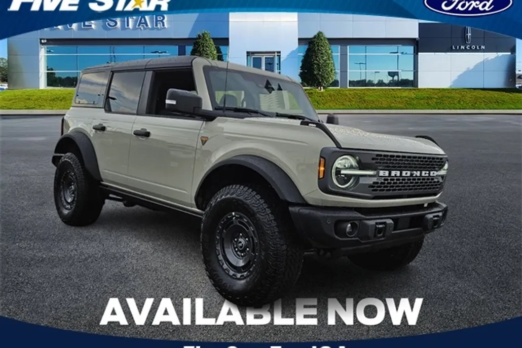 2025 Ford Bronco Badlands photo 1