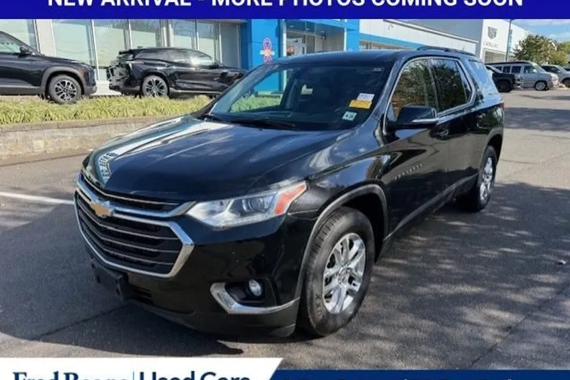 2020 Chevrolet Traverse Leather photo 1