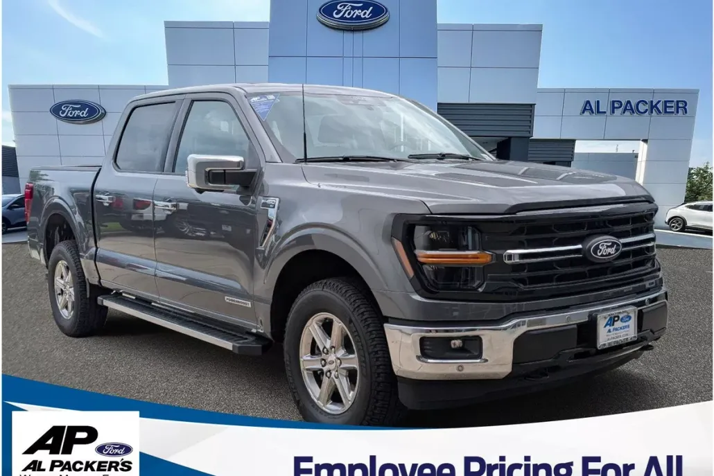 2025 Ford F-150 XLT photo 1