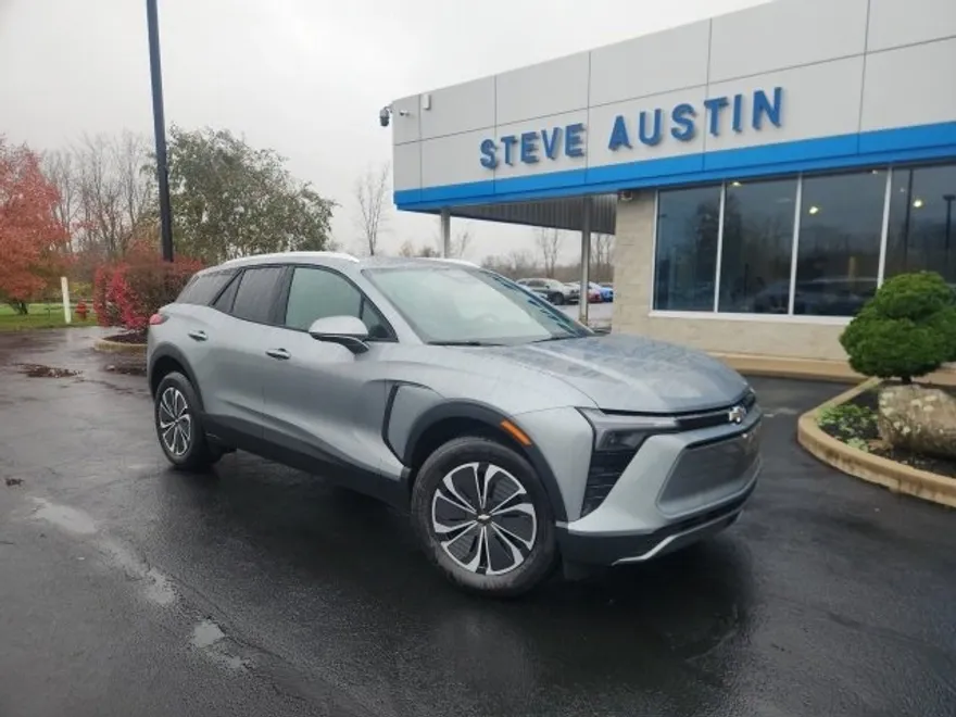 2025 Chevrolet Blazer EV photo 1