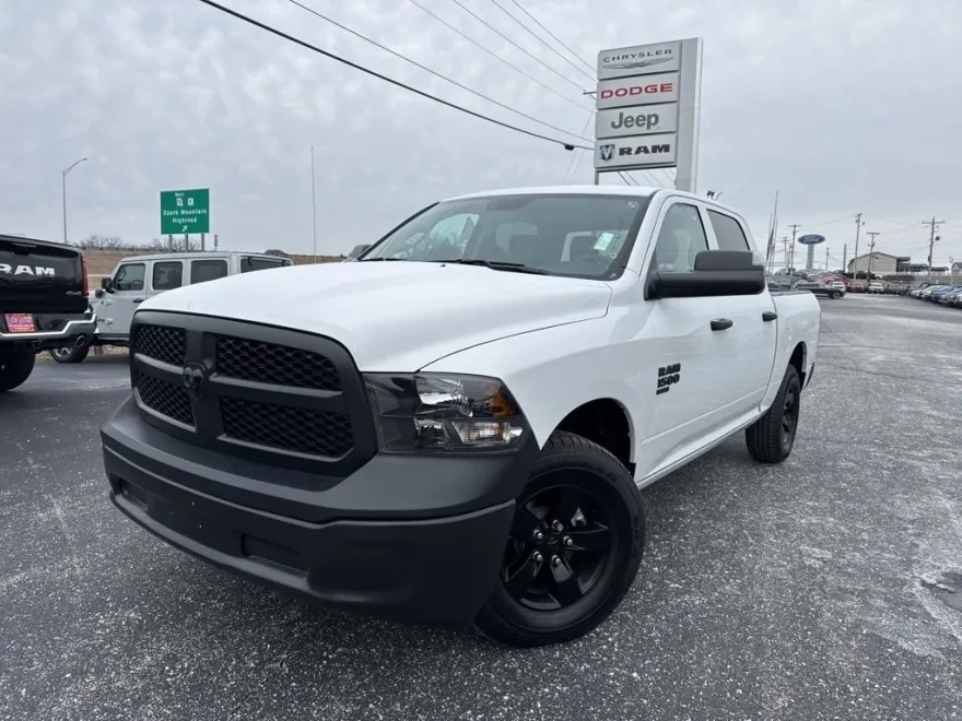 2024 Ram 1500 Classic Tradesman photo 1