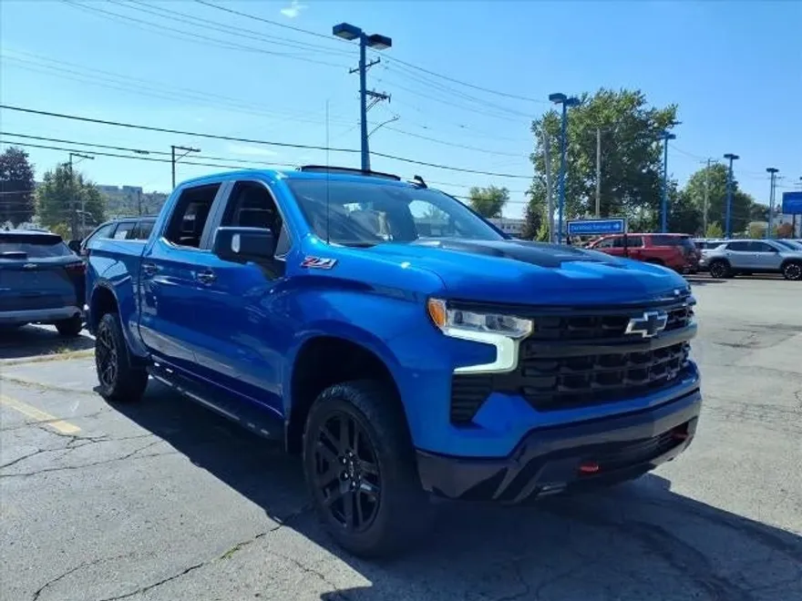 2022 Chevrolet Silverado 1500 LT Trail Boss photo 1