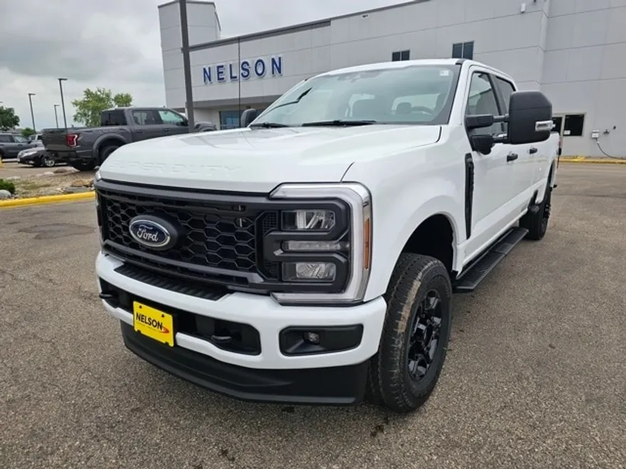 2025 Ford F-250 photo 1
