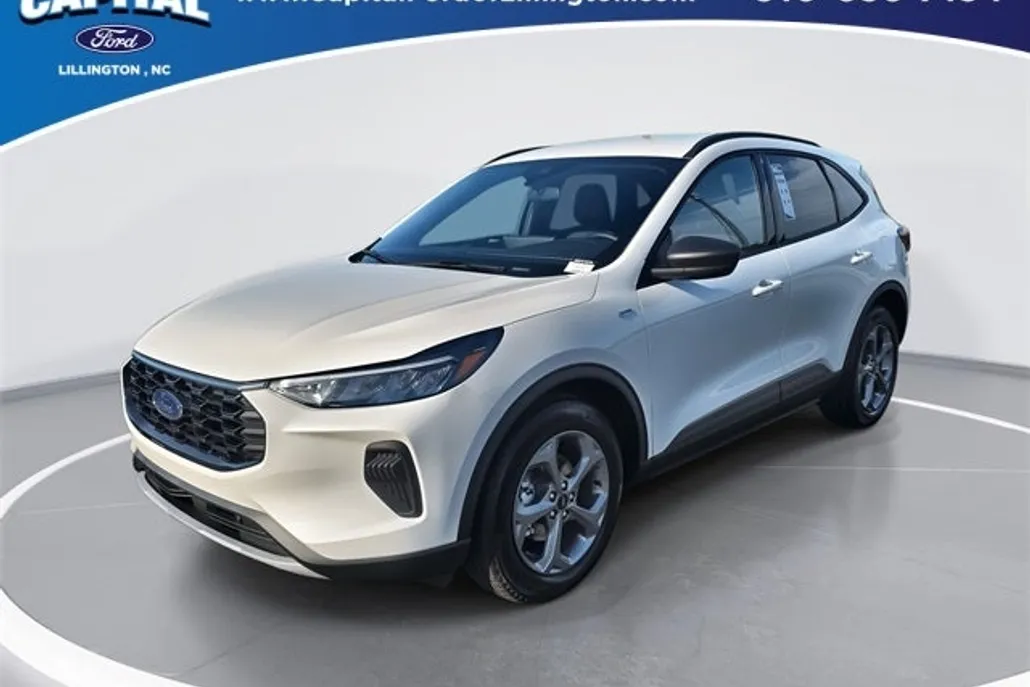 2025 Ford Escape ST-Line photo 1