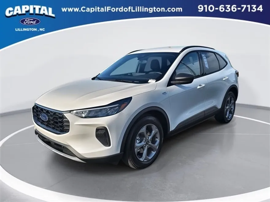 2025 Ford Escape ST-Line photo 1