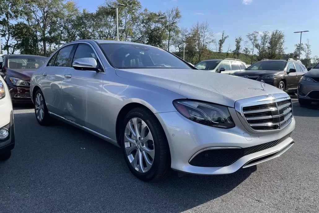 2020 Mercedes Benz E 450 4MATIC photo 1