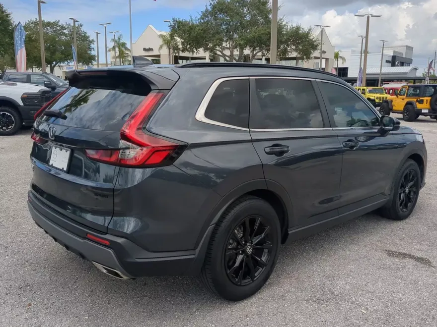2023 Honda CR-V Hybrid Sport photo 1