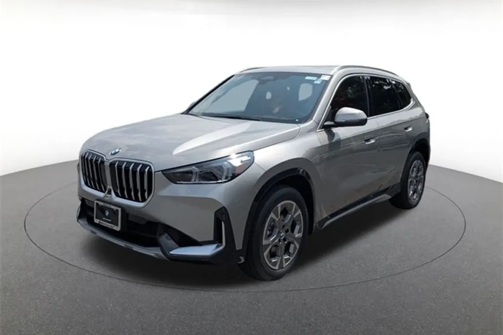 2025 Bmw X1 XDrive28i photo 1