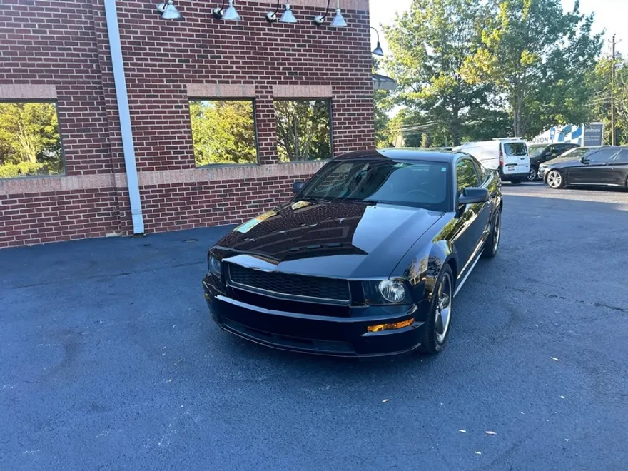 2008 Ford Mustang Bullitt photo 1