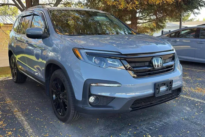 2022 Honda Pilot Special Edition photo 1