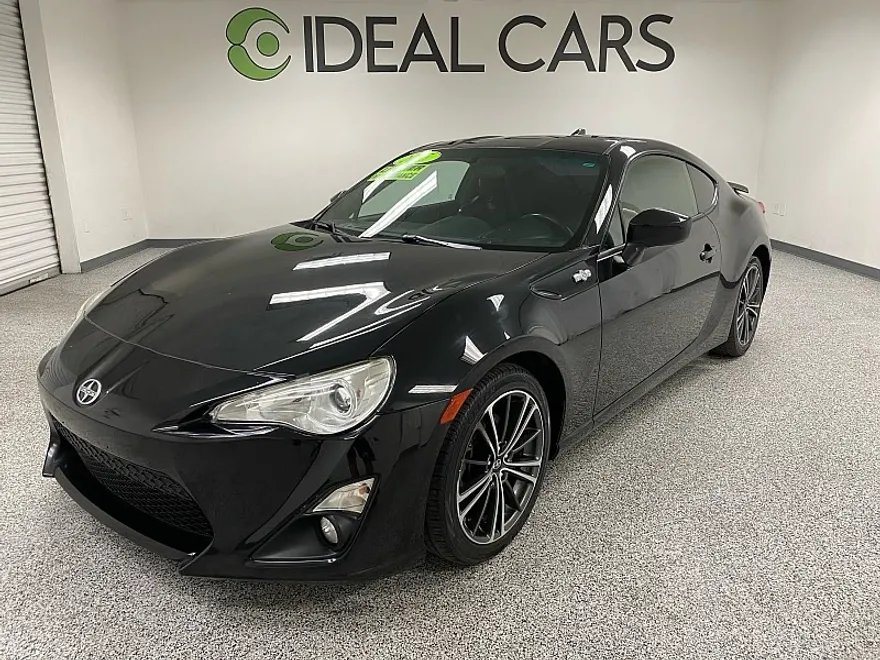 2015 Scion FR-S photo 1