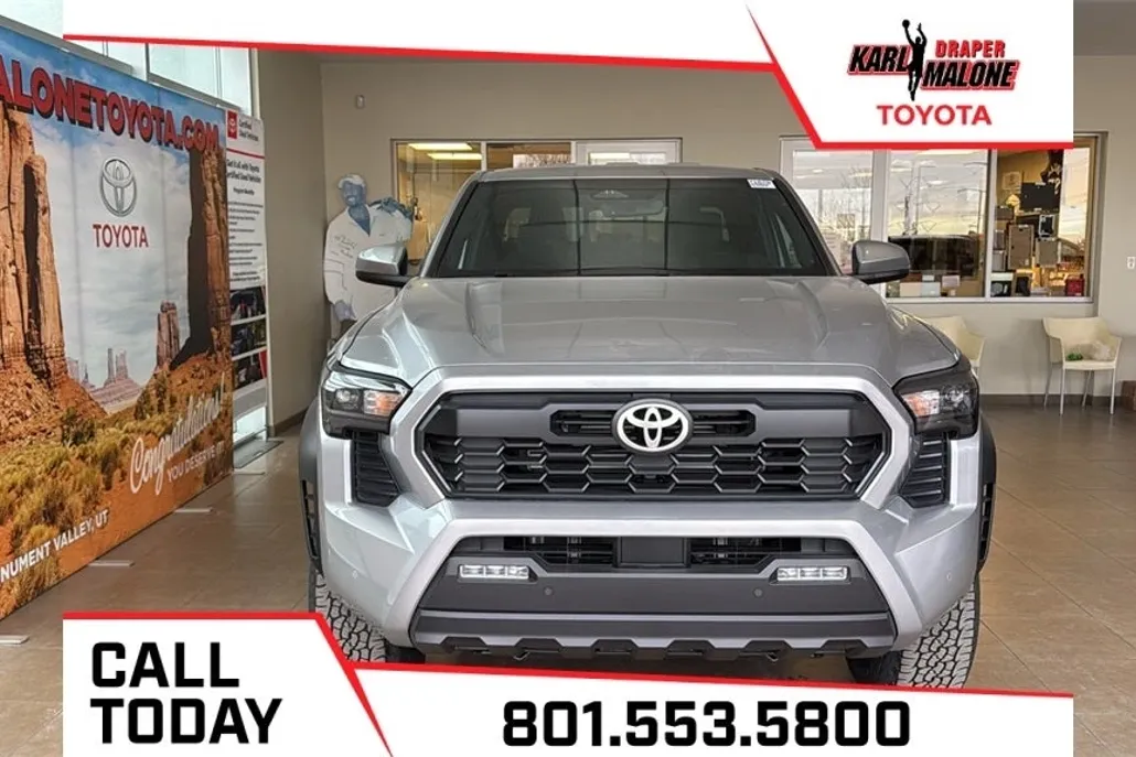 2025 Toyota Tacoma TRD Off-Road photo 1