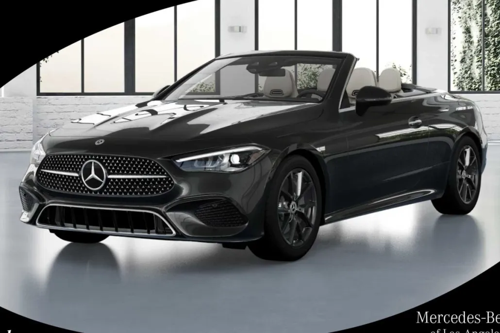 2025 Mercedes Benz CLE 300 4MATIC photo 1