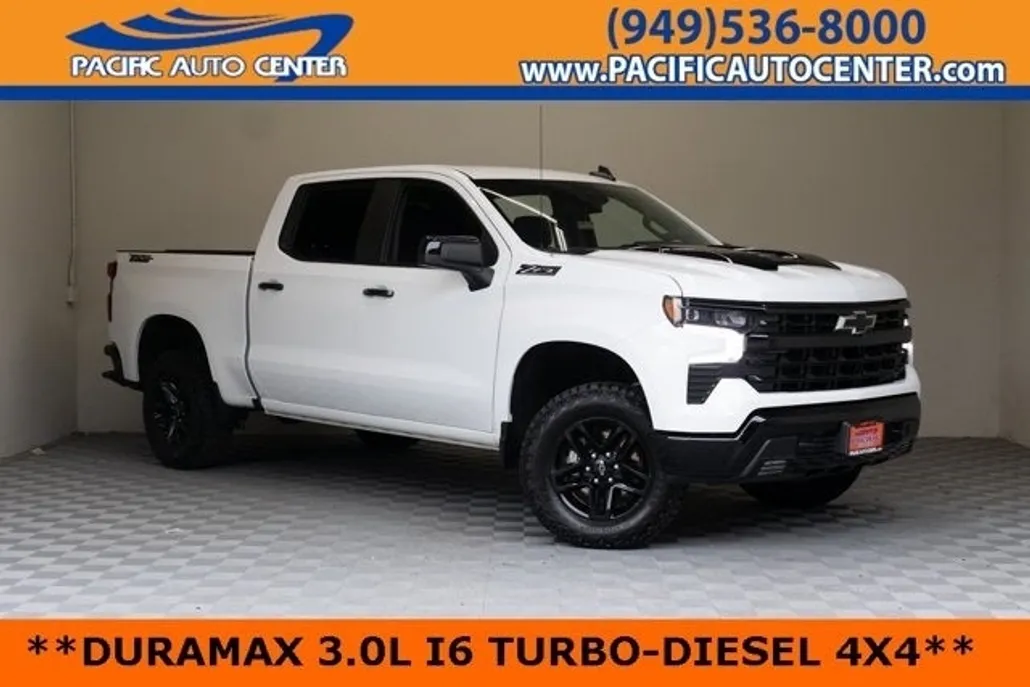 2024 Chevrolet Silverado 1500 LT Trail Boss photo 1