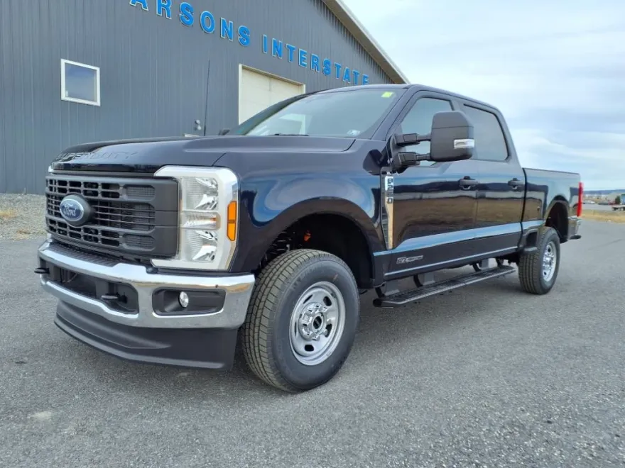 2025 Ford F-250 XL photo 1