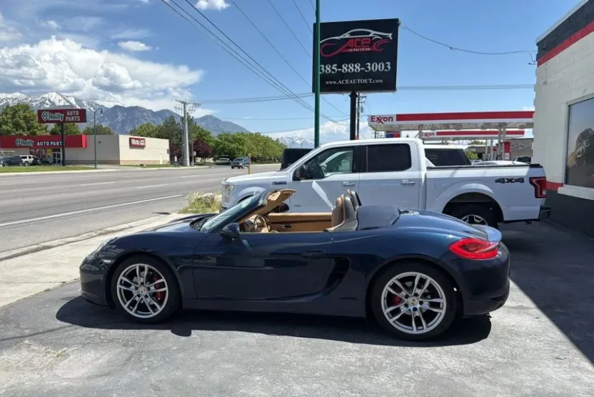 2013 Porsche Boxster S photo 1