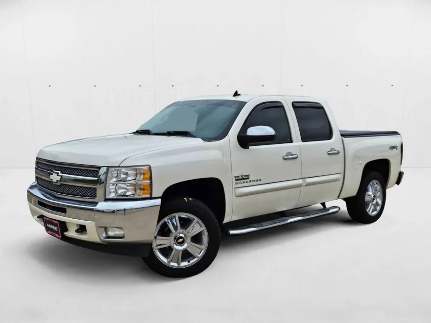 2013 Chevrolet Silverado 1500 LT photo 1
