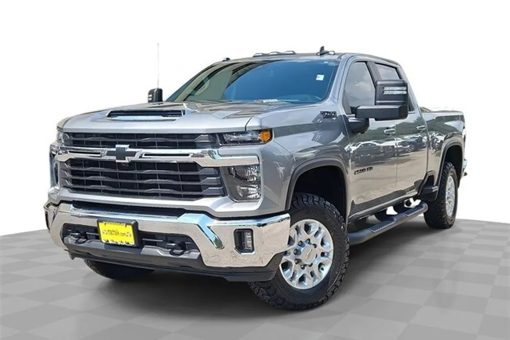 2024 Chevrolet Silverado 2500HD LT photo 1