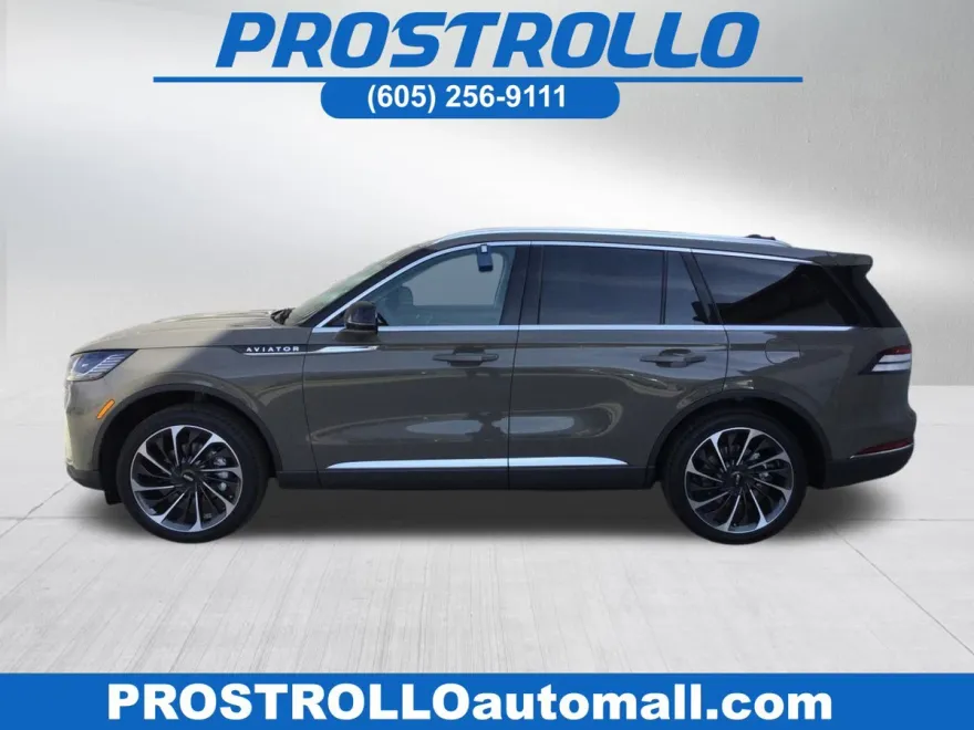 2025 Lincoln Aviator Reserve photo 1