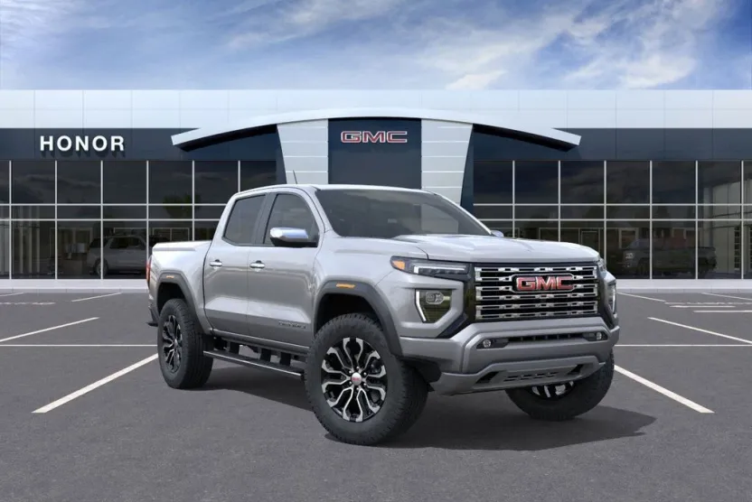 2026 Gmc Canyon Denali photo 1