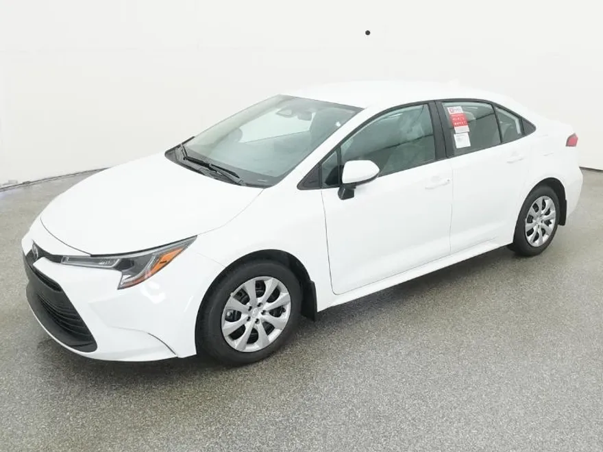 2026 Toyota Corolla LE photo 1