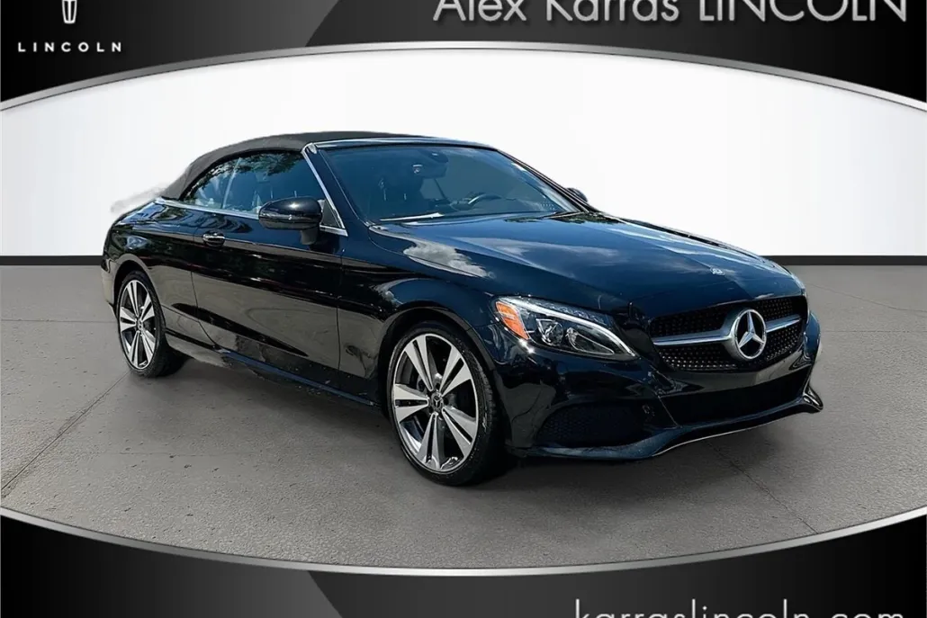 2017 Mercedes Benz C 300 4MATIC photo 1