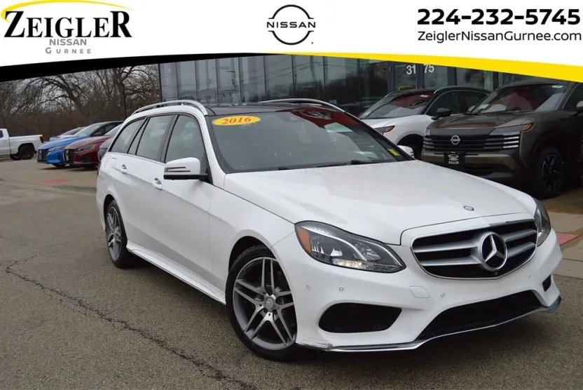 2016 Mercedes Benz E 350 4MATIC photo 1