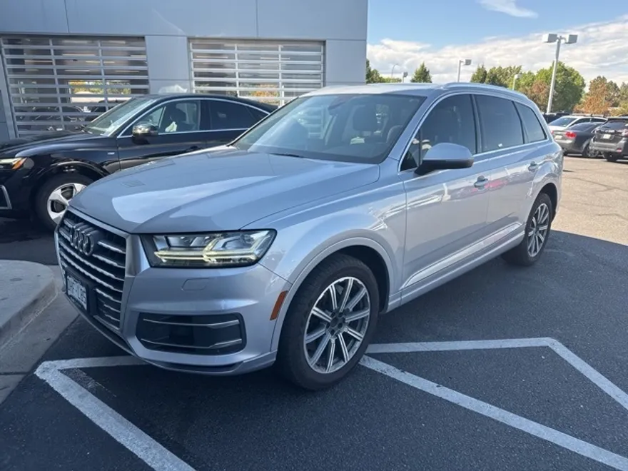 2017 Audi Q7 3.0T Premium Plus photo 1