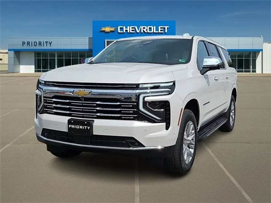 2025 Chevrolet Suburban Premier photo 1