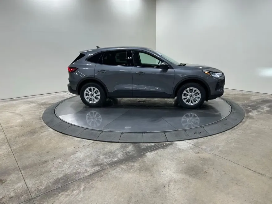 2026 Ford Escape Active photo 1