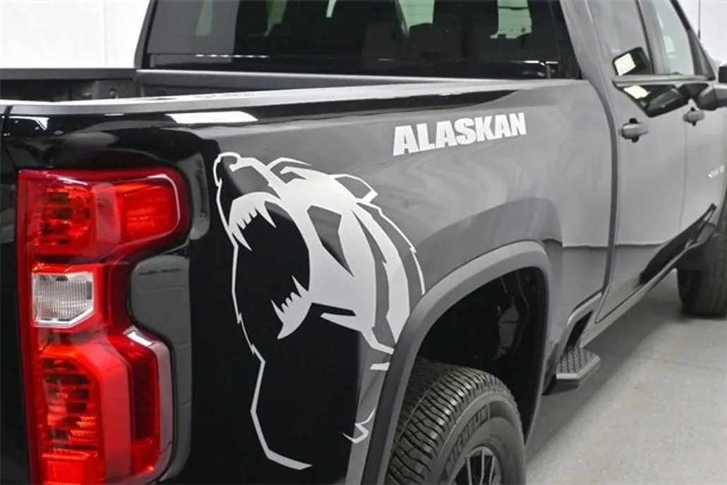 2026 Chevrolet Silverado 2500HD Work Truck photo 1