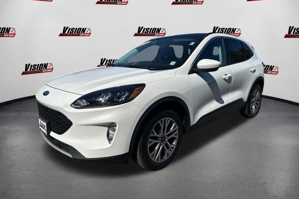 2022 Ford Escape SEL photo 1