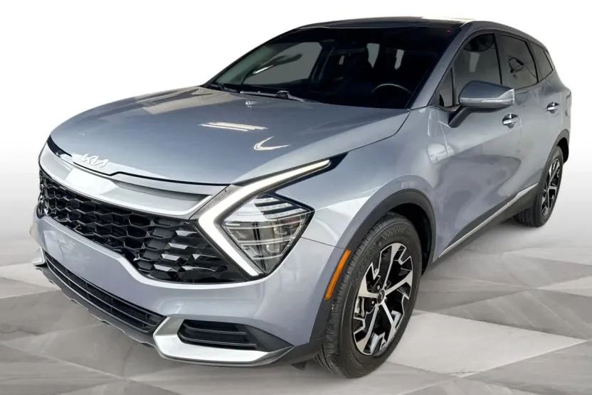 2024 Kia Sportage EX photo 1