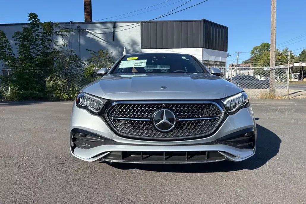 2026 Mercedes Benz E 350 Sedan photo 1