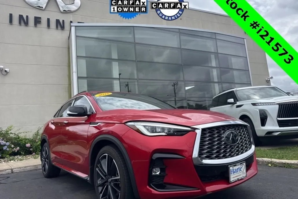 2022 Infiniti QX55 Essential photo 1